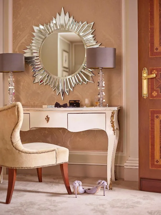 Hotel Principe Di Savoia - Dorchester Collection Milan