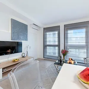 https://chlodna-po-serviced-apartments.warsawhotelspoland.com