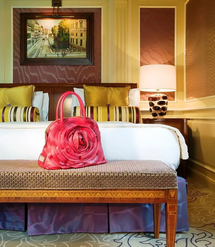 Hotel Principe Di Savoia - Dorchester Collection Milan 5*,  Italy